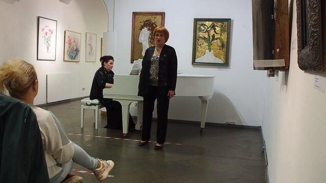 05. На стихи В. Лебедева-Кумача Колыбельная (Спи мой мальчик). Евгения Малеева, Людмила Калинина.mov