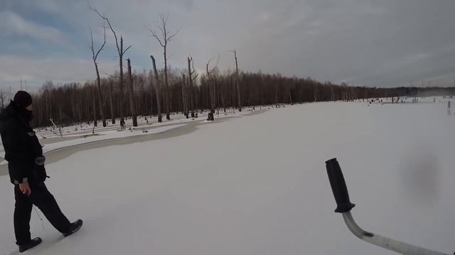 Ловля щуки на жерлицы...Отлично провели день на реке... Зимняя рыбалка. Декабрь 2017. смотреть онлайн