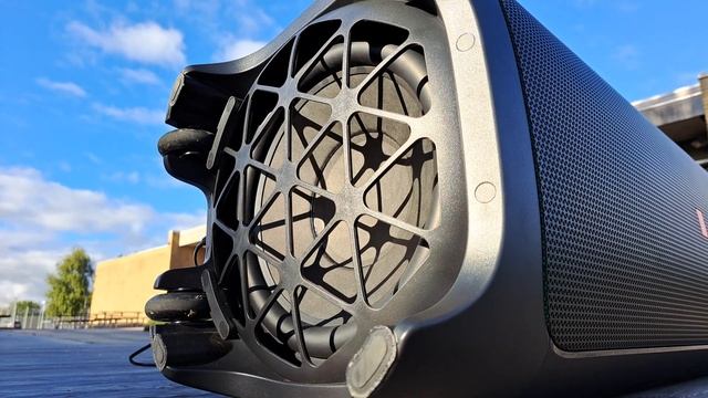 JBL partybox 1000 subwoofer bass test!! 80% смотреть онлайн
