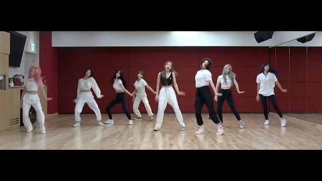 ТАНЕЦ TWICE ПОД ПЕСНЮ ВОДИЦА | DANCE TWICE UNDER SONG OF WATER смотреть онлайн
