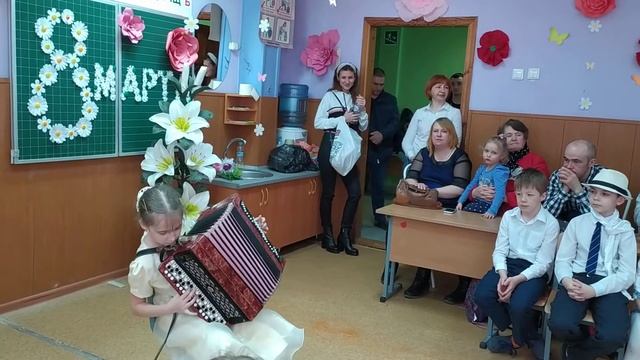 Перминова Надежда. На арене цирка. смотреть онлайн