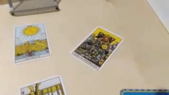 ТАРО-онлайн "Дерево Миров" - Нешуточный стрим, Часть 1 смотреть онлайн