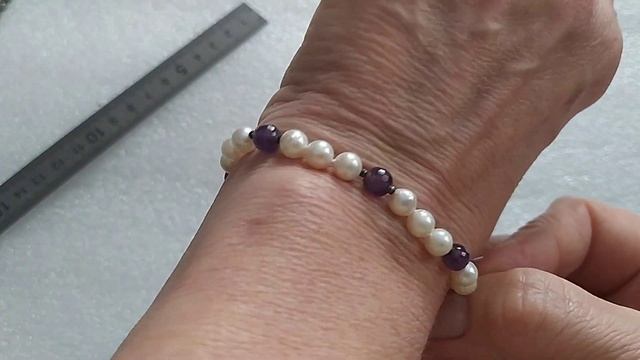 Бусы, браслеты из жемчуга и натуральных камней. смотреть онлайн