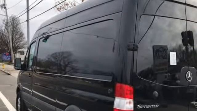 2011 Mercedes-Benz Sprinter Cargo Vans 2500 144' (Selden, New York) смотреть онлайн