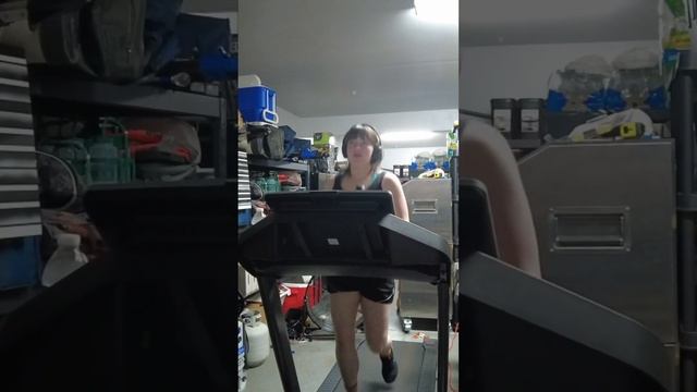 day 14 of working out everyday #workout #workoutseries #running смотреть онлайн