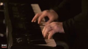 Максим АПРЕЛЬ   Красавица HD