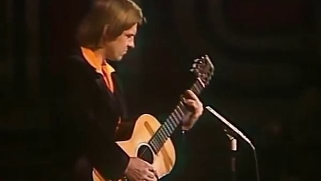 «Красный конь». Поёт Валентин Дьяконов, 1979 год смотреть онлайн