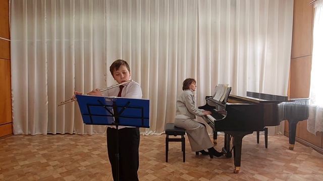 ДШИ г. Аркадака Прекладов Е. - А. Петров мелодия из к\ф "Забытая мелодия для флейты" смотреть онлайн