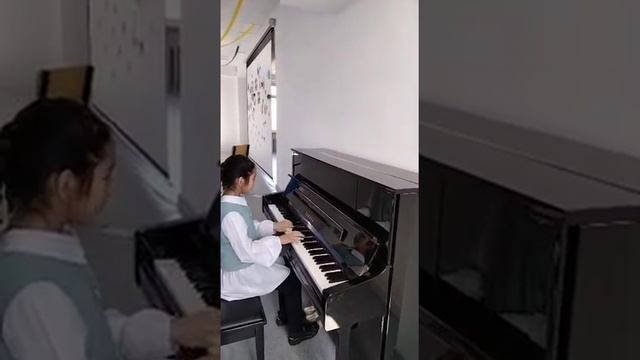 Рашитдин Ерке, 11 лет, г.Нур-Султан.ДМШ №3 Б.Антюфеев."Веселый танец"Г.Жубанова."Легенда".Батюта Т. смотреть онлайн