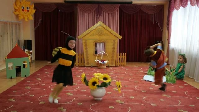 "Один день с театром" ГБОУ 1353 коллектив "Малинки" смотреть онлайн