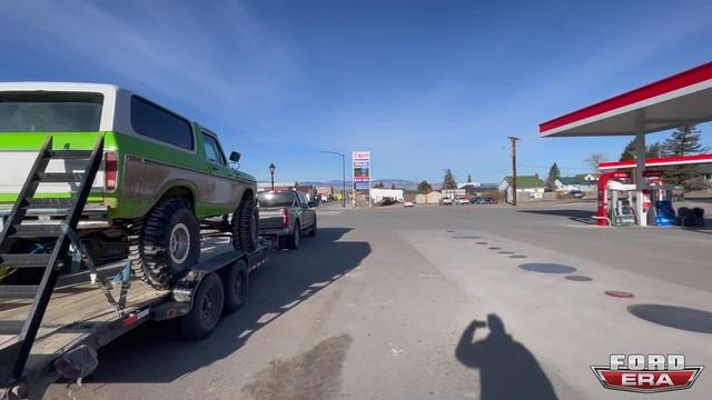 Deep Snow Off Roading in Classic Ford Trucks | Ford Era смотреть онлайн