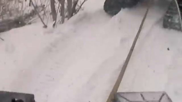 Весенние покатухи,на буксире по снегу!! смотреть онлайн