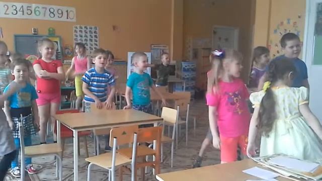 День поэзии в Лухском «Ручейке» - стихи в движениях смотреть онлайн