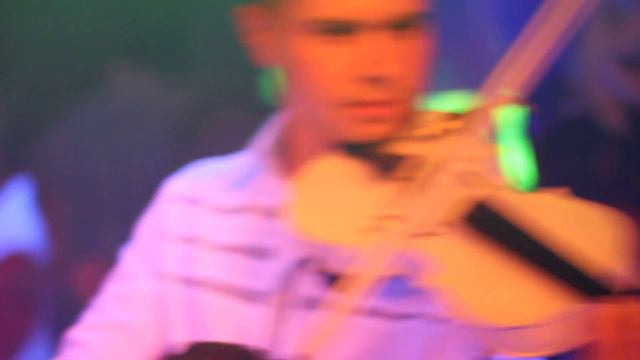 Dj Aduardo Gustavo & Павел Волков (электроскрипка) 2 смотреть онлайн