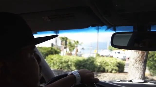 Trippin (RIP Trayvon Martin) смотреть онлайн