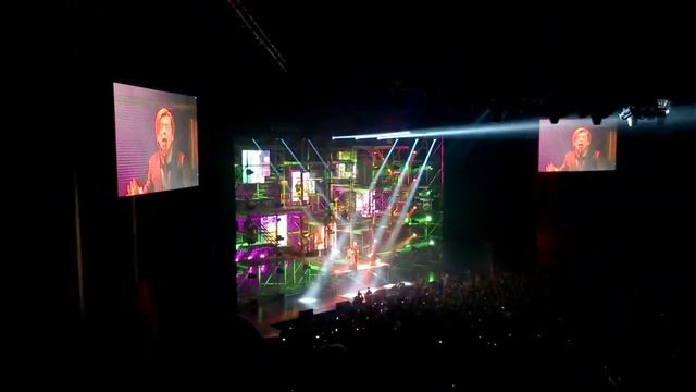 Би2. Музыка Лондона. Крокус-Сити, 20.11.2014 смотреть онлайн