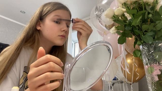Мой МАКИЯЖ на День Рождения? и Каждый ДЕНЬ✨Секреты МАКИЯЖА смотреть онлайн