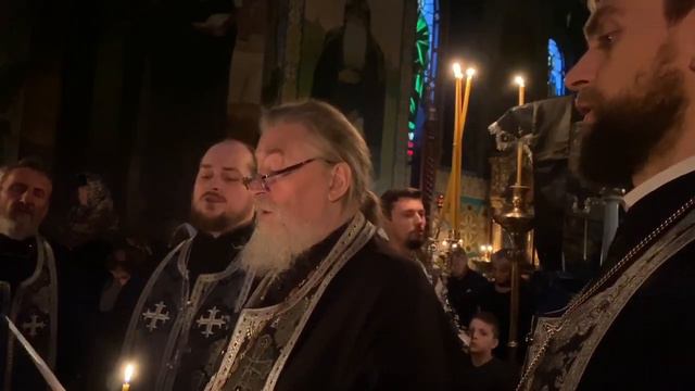 «Душе моя...» - сімейне тріо священиків