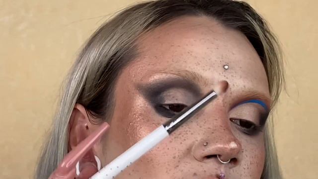 Много(нет) Soda Makeup ? смотреть онлайн