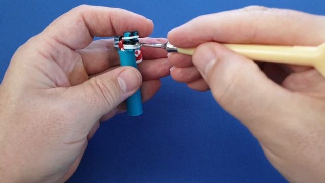 Браслет из резинок покемон. Как сплести браслет из резинок на рогатке. смотреть онлайн