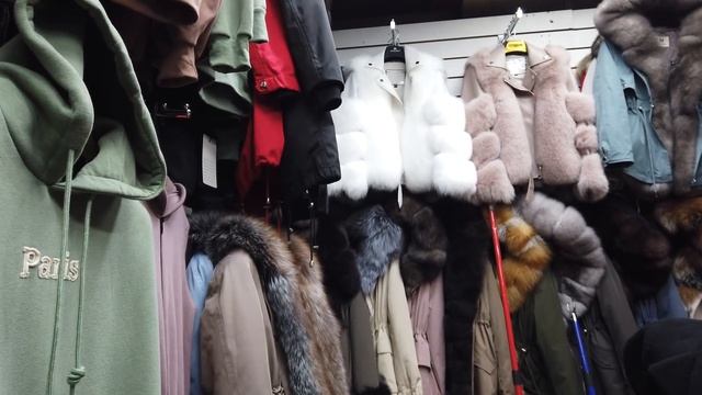 ПАРКИ КУРТКИ КАРДИГАНЫ ТЁПЛЫЕ КОСТЮМЫ НА РАСПРОДАЖНОЙ ЛИНИИ смотреть онлайн