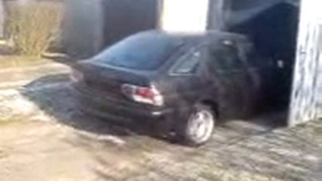 95'er Essi erwacht aus dem winterschlaf смотреть онлайн