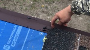 Installation of flexible roof tiles/Монтаж гибкой черепицы Технониколь ранчо. Аэраторы коньки ендов