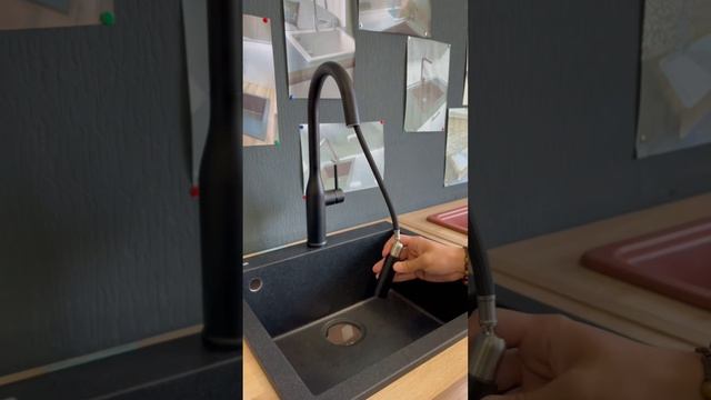 Обзор на чёрный смеситель bulbul с вытяжным шлангом и с режимом душ смотреть онлайн