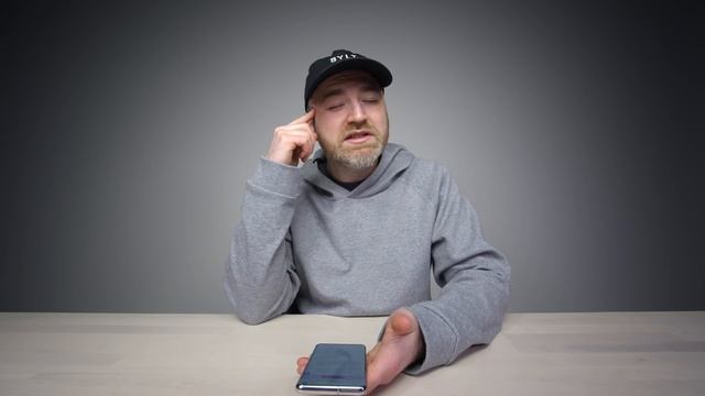 Samsung Galaxy S10 Review - 3 Weeks Later смотреть онлайн