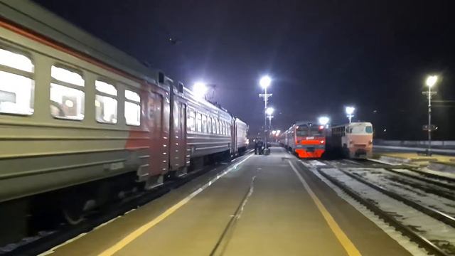 Отправление ЭД9М-0221 со ст. Иркутск-Сортировочный смотреть онлайн