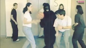 Невидимая горилла - Эксперимент над людьми