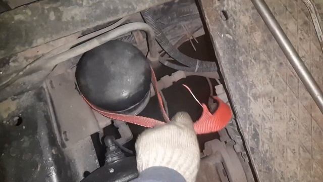 как открутить любой фильтр без сьемника ( топливный, маслянный, топливный, осушитель, водянной) смотреть онлайн