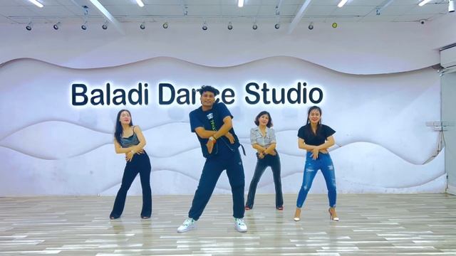 LA BACHATA(Manuel Turizo)|ZUMBA(Bachata)|MAHIPAL SHARMA|2022 смотреть онлайн