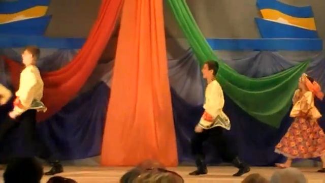 Образцовый ансамбль танца "Катюша"-"Северная пляска" смотреть онлайн