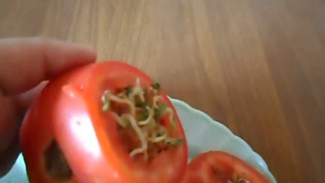 Помидор-киндер сюрприз. смотреть онлайн