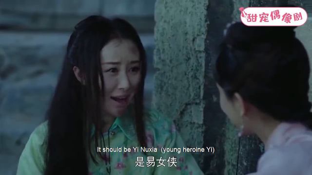 灰姑娘從強盜手裡救下一個女孩，不料看清她的臉後，立馬嚇得說不出話！ смотреть онлайн