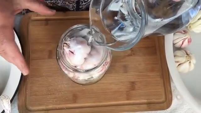 Qış tədarükü- Sirkə sarımsaq turşusu смотреть онлайн