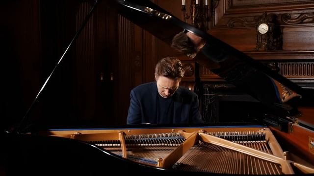 Leif Ove Andsnes - Sibelius (Trailer) смотреть онлайн