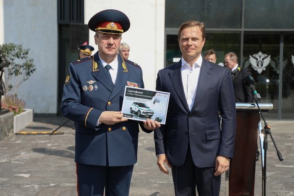 Вести. Дежурная часть. Сотрудникам ФСИН передали 32 новых "Москвича" смотреть онлайн