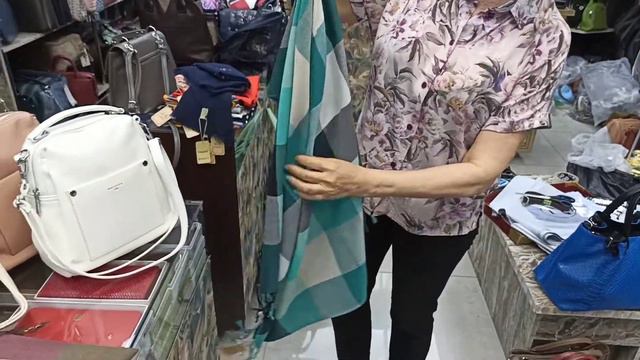 #обзор сумок ВОЛШЕБНЫЕ КВАДРАТЫ🤔 ПЛАТОК... ИДЕАЛЬНОЕ ДОПОЛНЕНИЕ К ВАШЕМУ ОБРАЗУ 🧖 смотреть онлайн