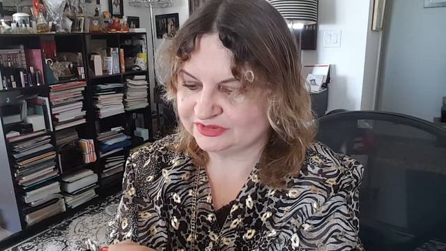 Рассматриваем брошки. Brooch collection. смотреть онлайн