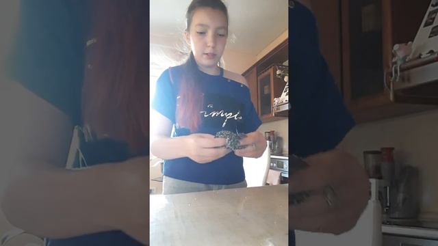 Как сделать слайм из легкого пластилина !!! Упал на пол !!!! смотреть онлайн