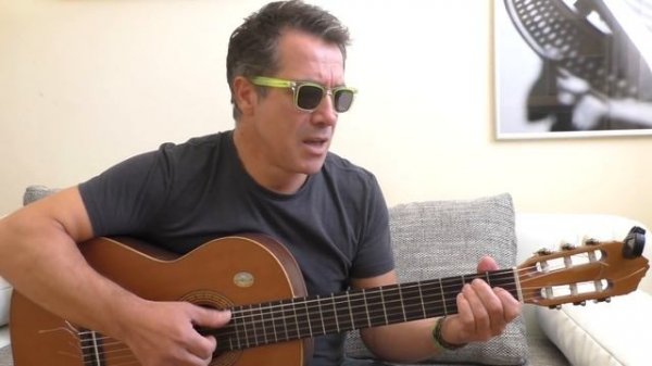 Bruno Ferrara - Luna (Video)