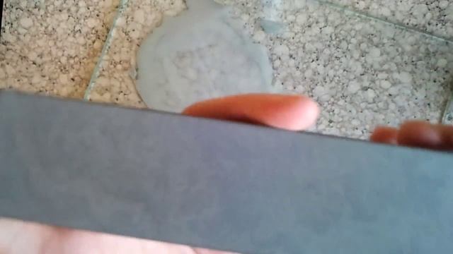 Выравнивание камня Grey Alania на стекле с карбидом кремния