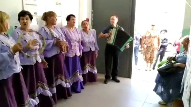 В станице Куринской праздник на участках создавали творческие коллективы Дома культуры смотреть онлайн