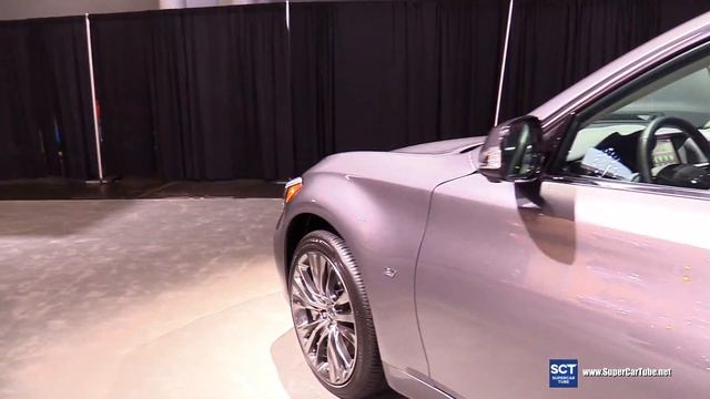 2019 Infiniti Q70L - Exterior and Interior Walkaround - 2019 New York Auto Show смотреть онлайн