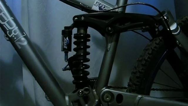 Стук в подвеске - 1 смотреть онлайн