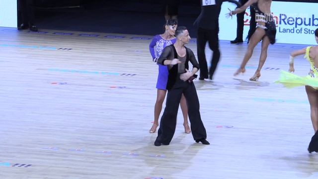 Oleksandr Iorgov - Maryna Mityeva UKR | Samba | WDSF World Championship Latin 2018 | DanceSport.Ru смотреть онлайн