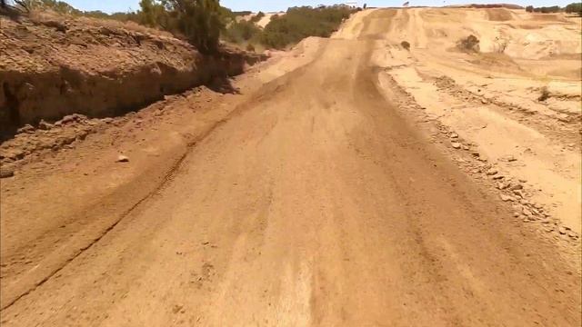 Suzuki RMZ450 Budget Bike GoPro Video- Holeshot and lead at Cahuilla Creek Mx смотреть онлайн