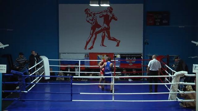 ЗУБАЧУК РУСЛАН "ФИОЛЕНТ" - МАКСЮЧЕНКО СТАС "ДОНЕЦК" смотреть онлайн